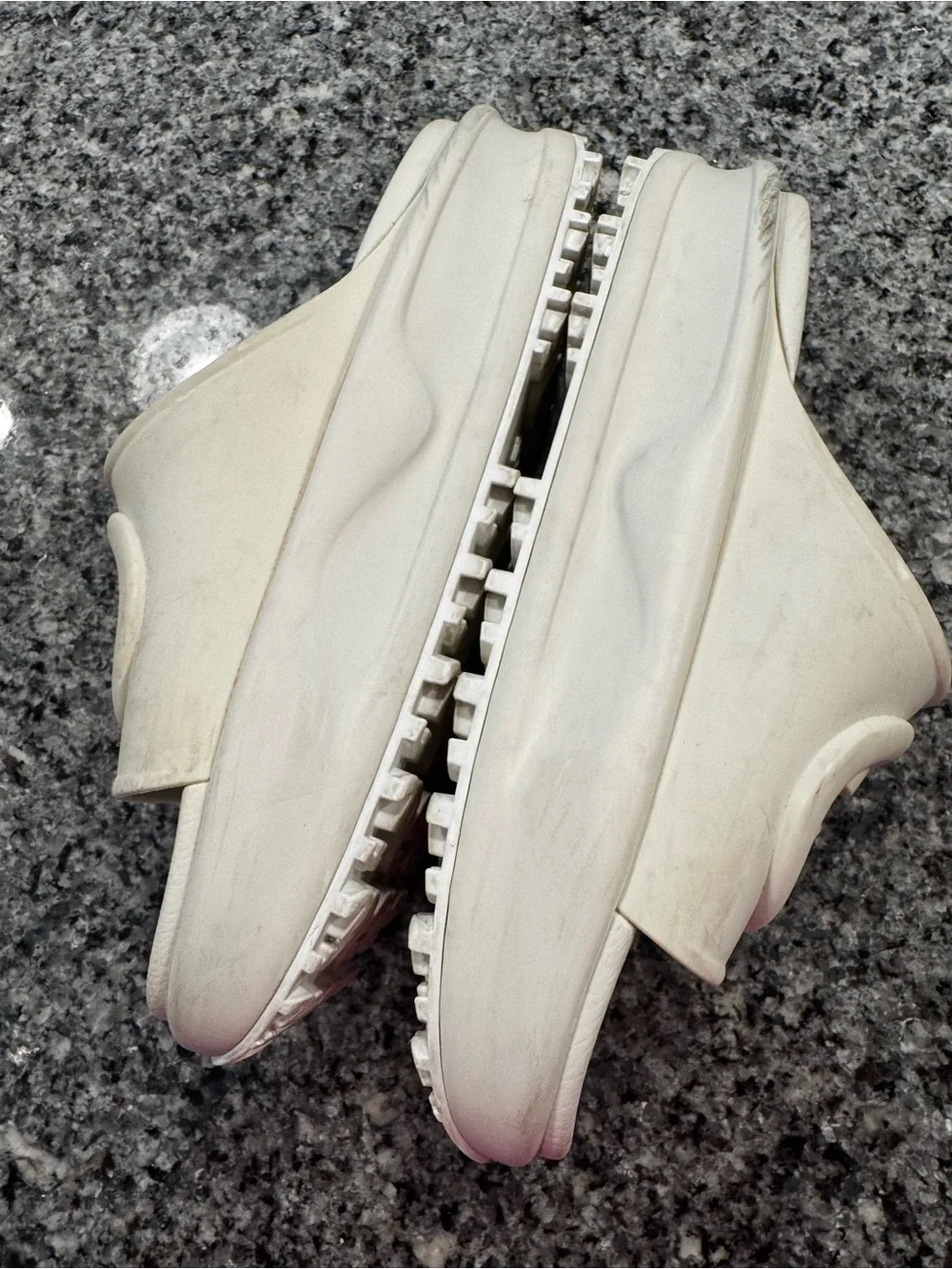Gucci Cream Rubber Interlocking GG Slide Sandals - Size 41